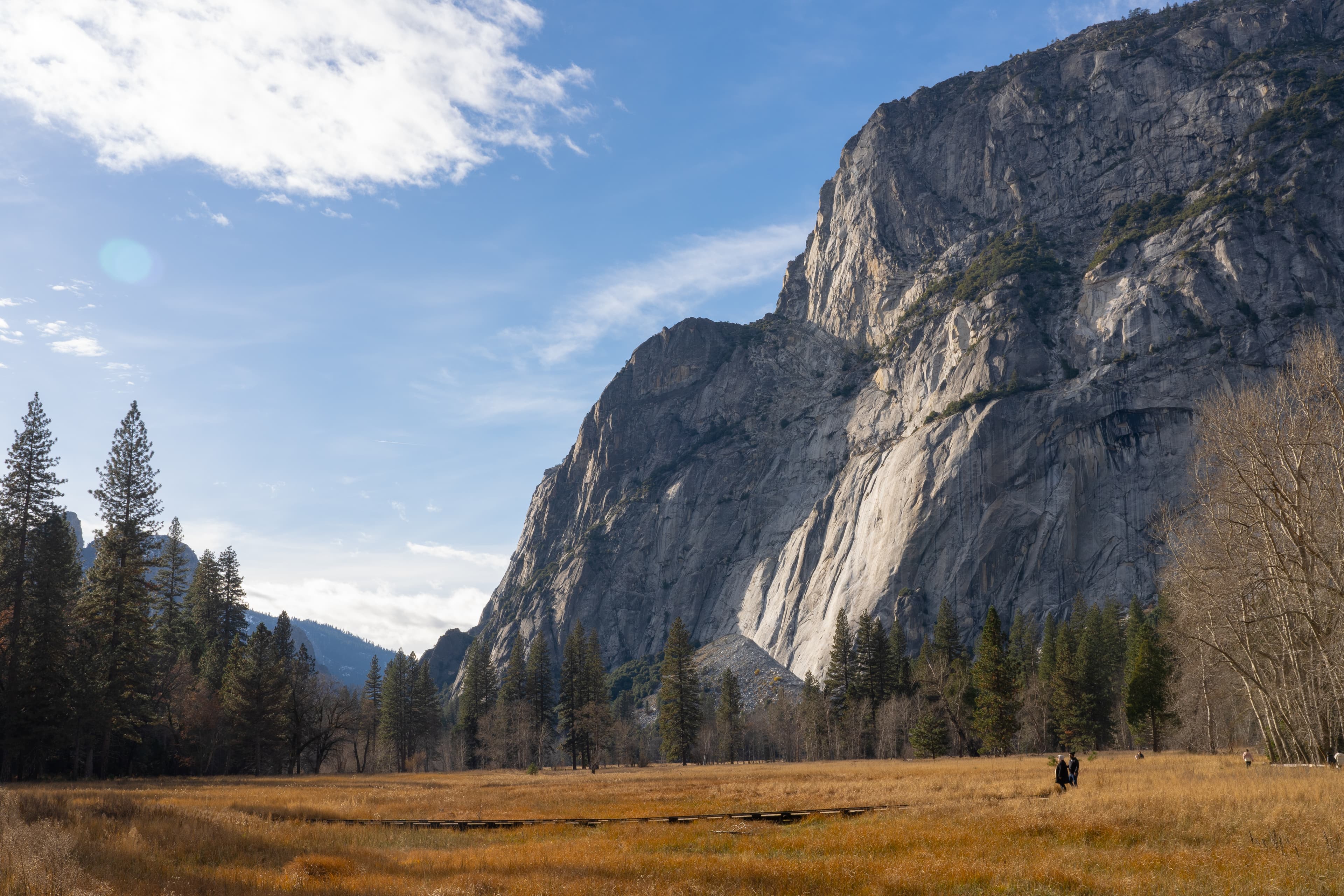 A Yosemite frame that felt timeless, with clean lines and quiet depth in the landscape.